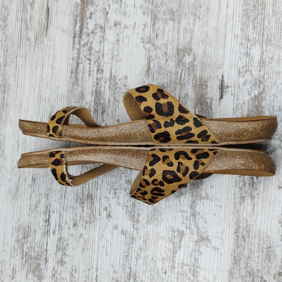 🟥Yokono Leopard Calf Hair Ibiza Thong Cork Sandal - Picture 13 of 16